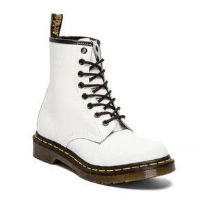 Dr Martens 1460 Smoothly Leather Lace Up Boot